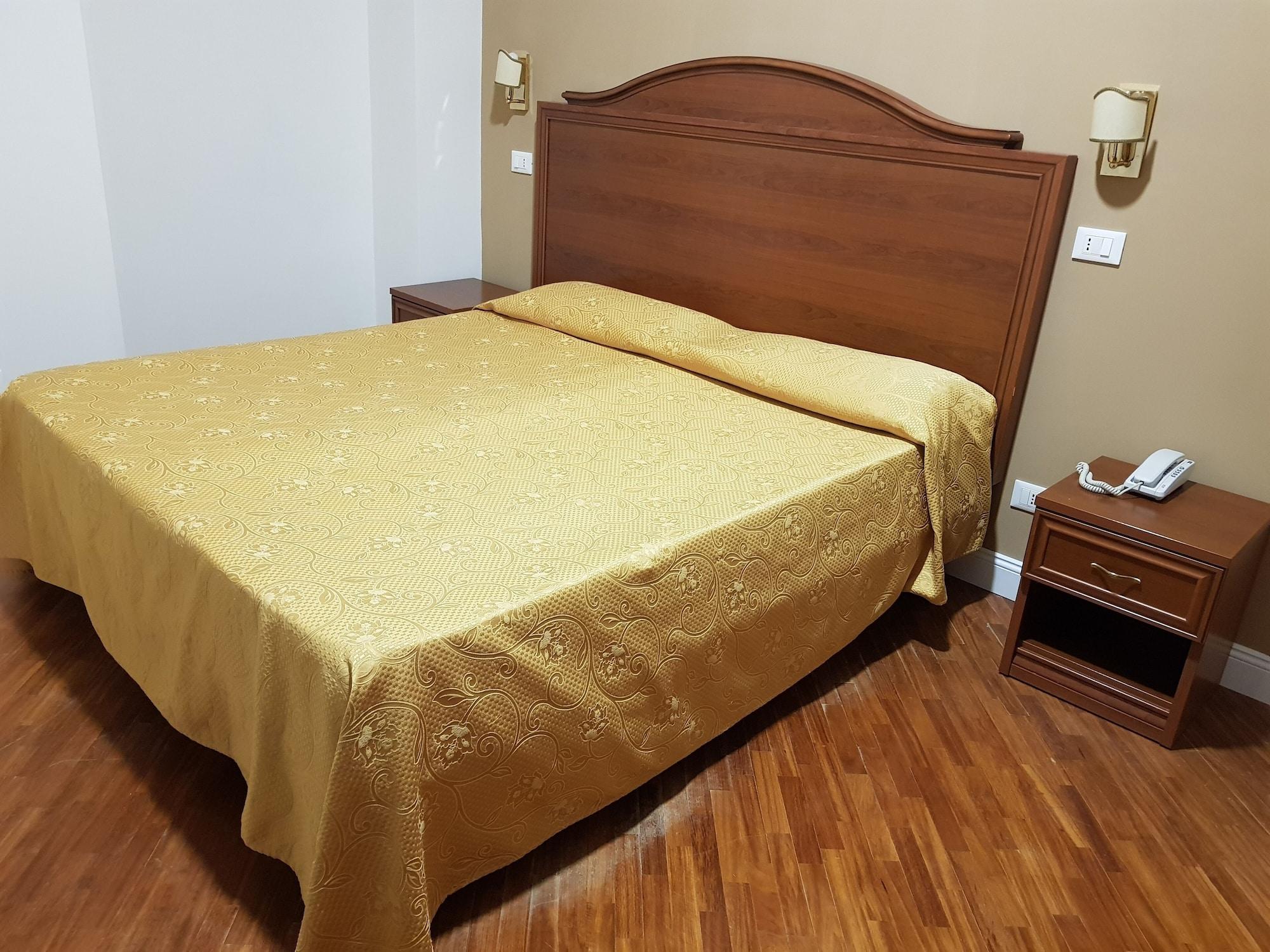 Hotel Villa Aricia Аричча Экстерьер фото