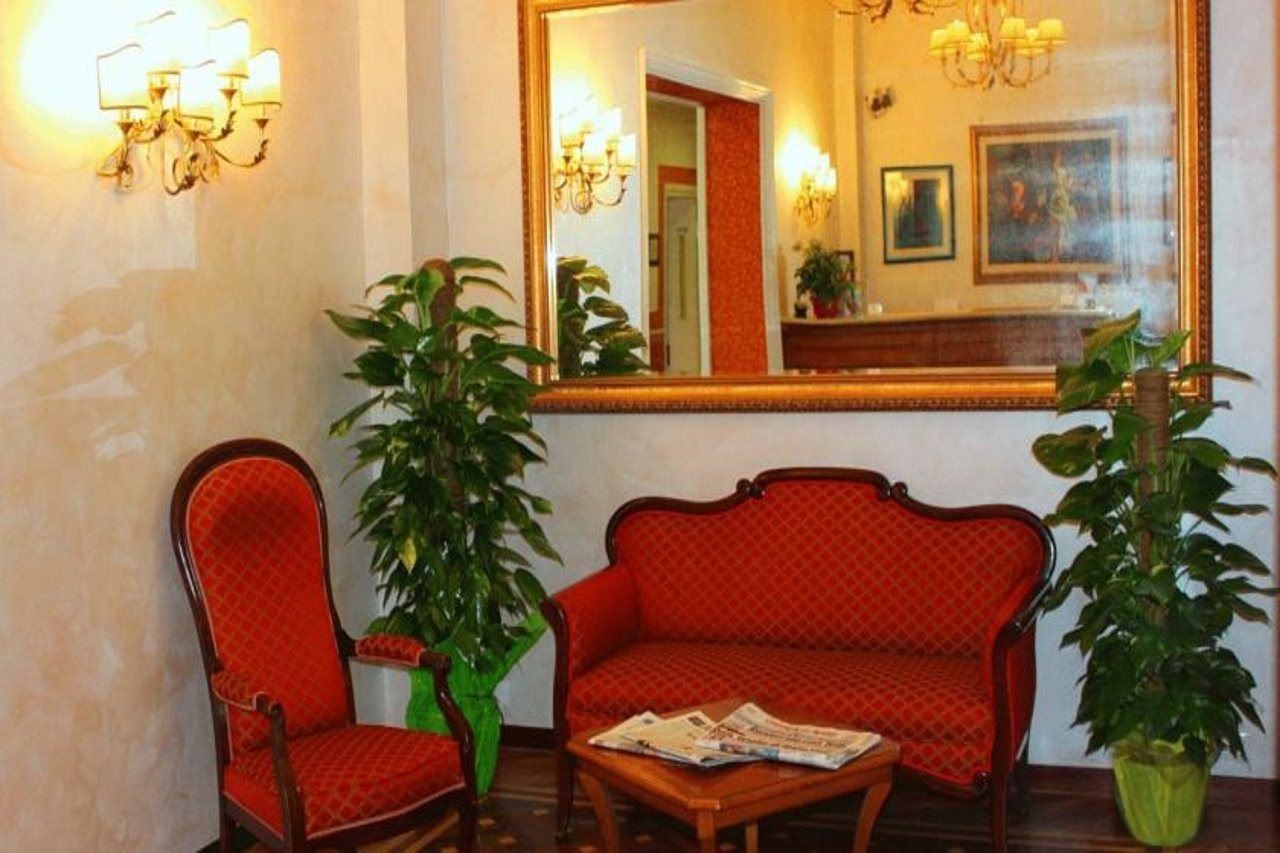 Hotel Villa Aricia Аричча Экстерьер фото