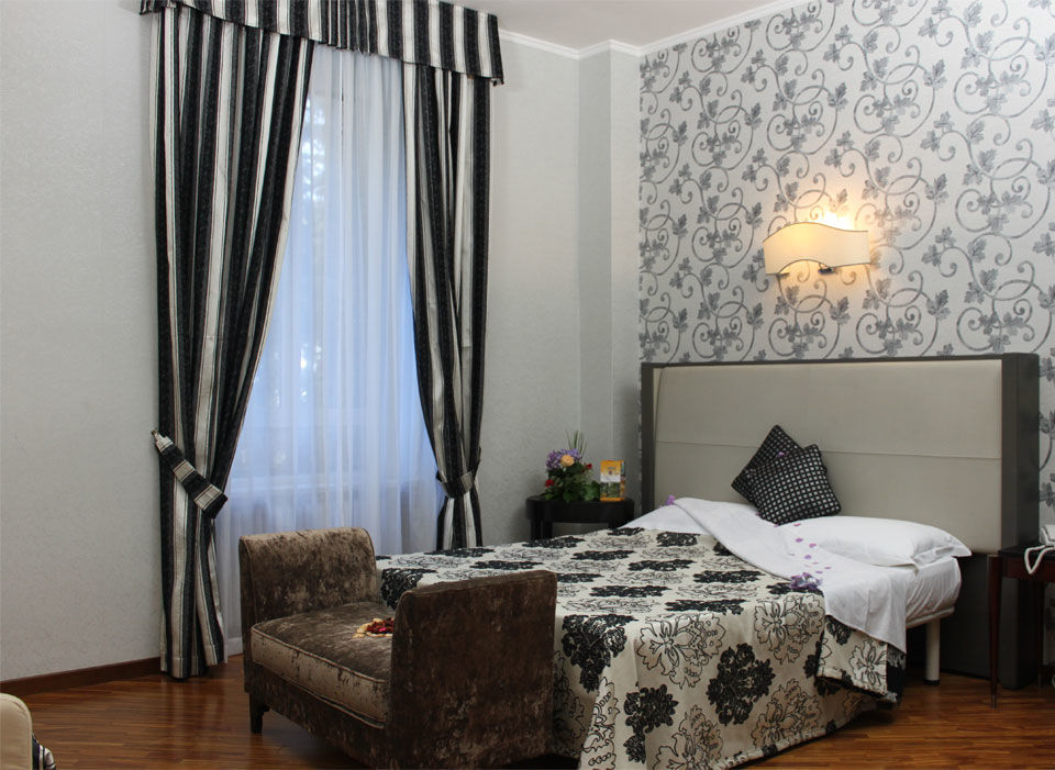 Hotel Villa Aricia Аричча Экстерьер фото
